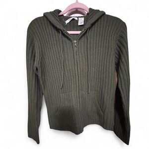 Red Paint Y2K Forest Green Zip-Up Sweater